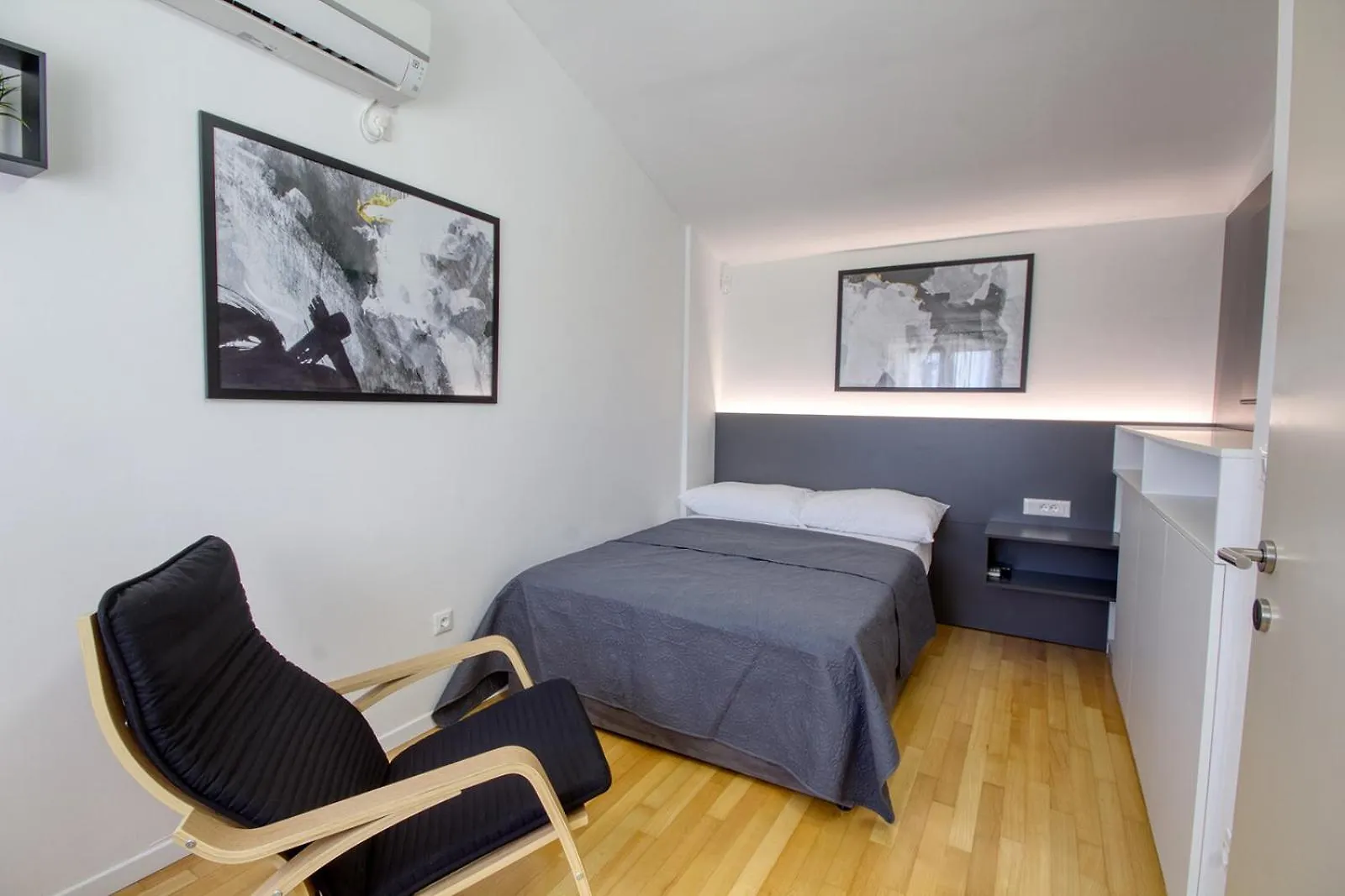 Holiday home Delightfully House With A Private Pool And A Sea View Villa Premantura