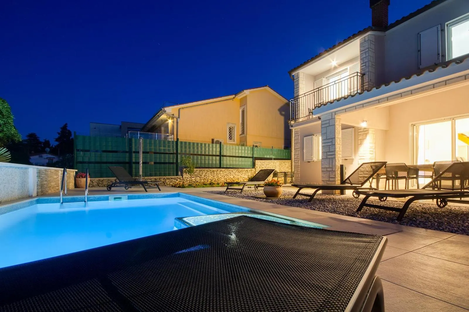 Delightfully House With A Private Pool And A Sea View Villa Premantura 0*,